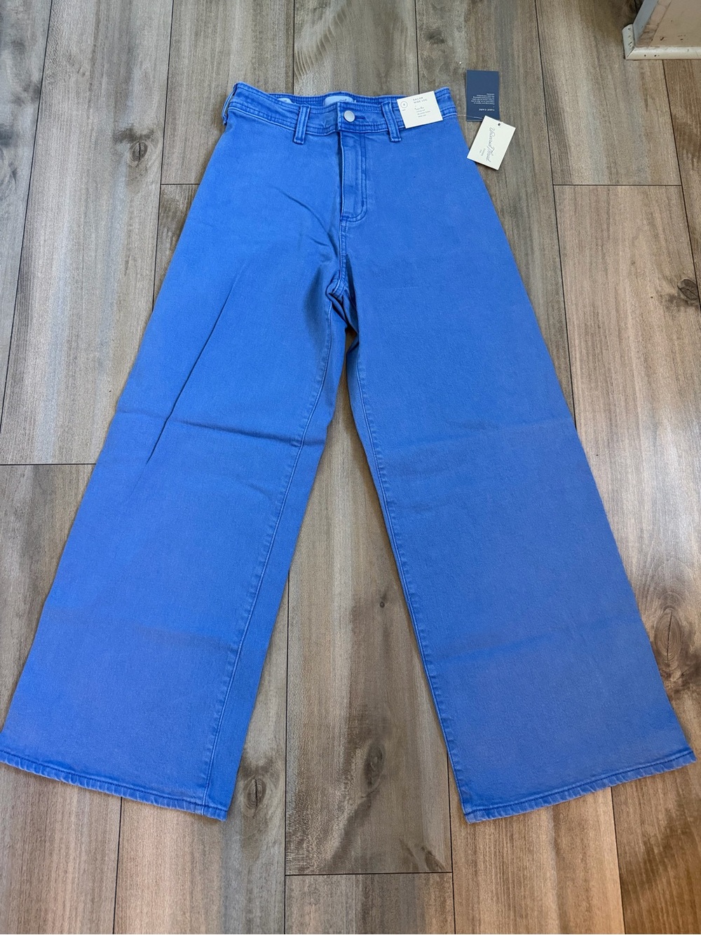 Universal Thread Wide-Leg Jeans in Bright Blue